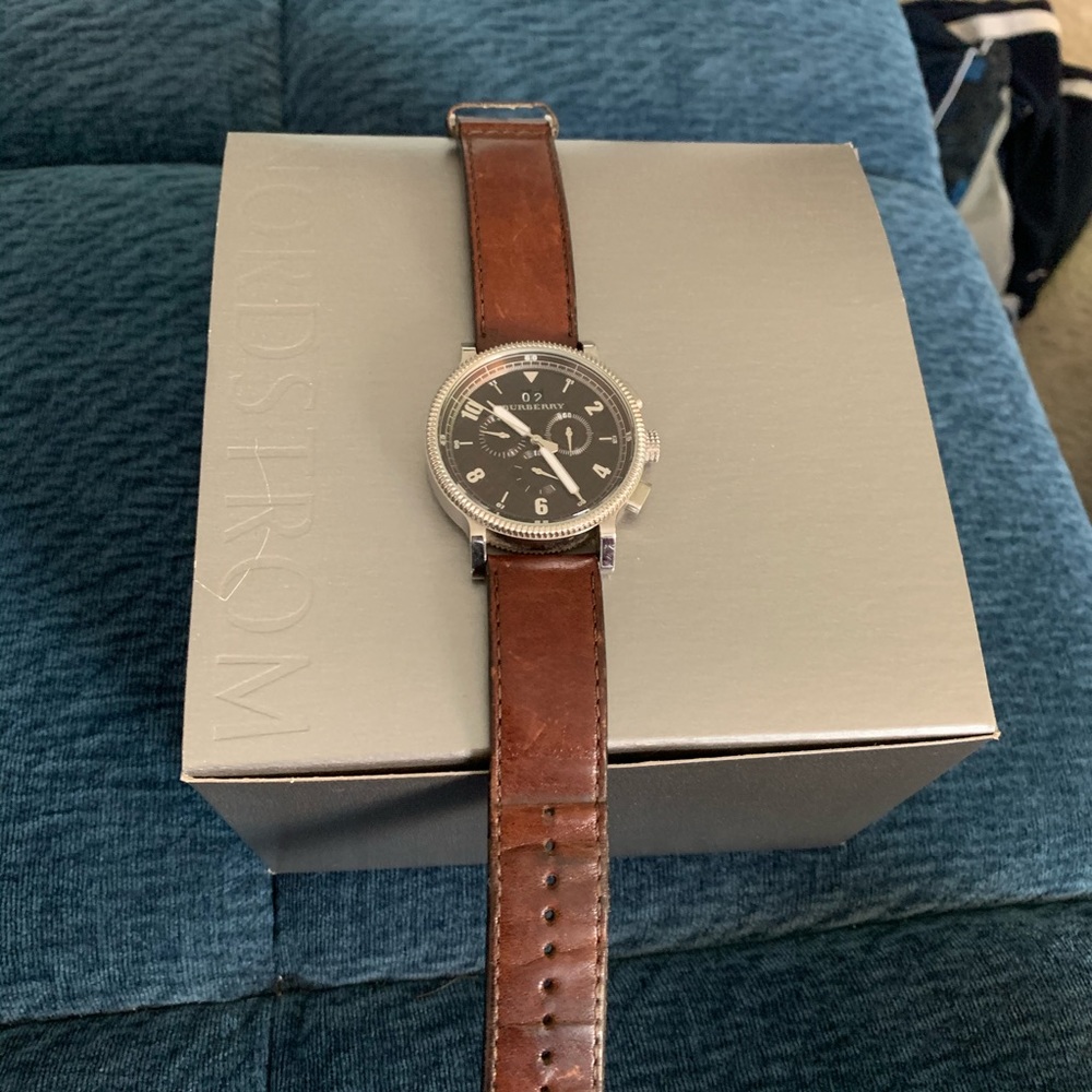 Burberry Endurance Men's Watch Model BU7684  Brown - Picture 9 of 9